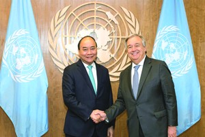 政府總理阮春福會見聯合國秘書長古特雷斯。