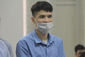 范德財(39歲，IG虛擬黃金交易所主人)