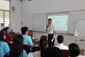 “中國與越南史料”座談會