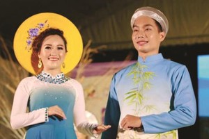 參加2019年越南長衫風采嘉年華參賽者。