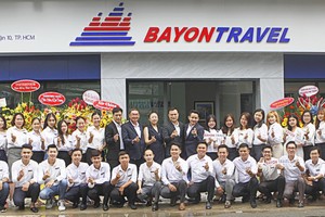由華人企業家溫日烈開設的BAYON旅行社於日前在第十郡新福街開設第一間分社。