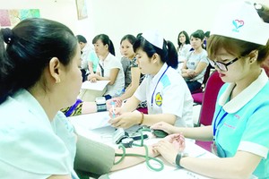 衛生部門已良好落實《診治病法》。