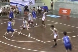 後江省彩票公司隊對胡志明市隊比賽一瞥。