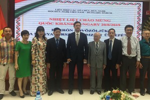 市越匈友協慶祝匈牙利國慶