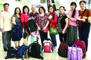 代表團攝於新山一國際機場。