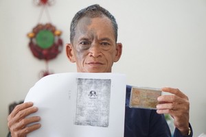 許松州因沒有戶口簿，故20年來無法辦理申請新簽發人民證。