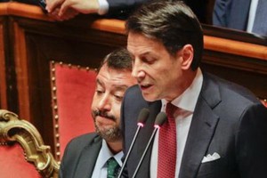 意大利總理孔特