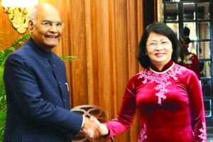 國家副主席鄧氏玉盛日前會見印度共和國總統拉姆‧納特‧科溫德。