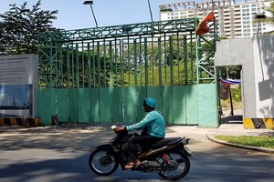 潘庭逢體育中心項目當前仍是一塊空地。