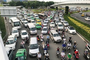 汽車越多空氣污染越嚴重。