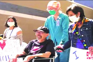 七旬翁歷時 62 天戰勝新冠病毒