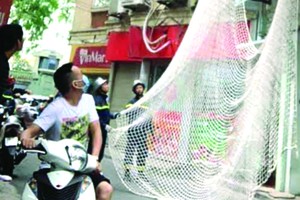 河內圍捕危險通緝犯