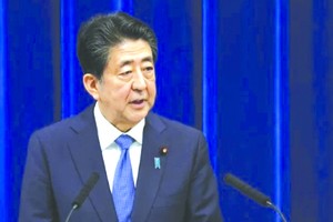 安倍晉三透露潰瘍性腸炎復發，需專心治療。