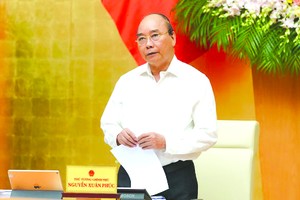 政府總理主持會議。