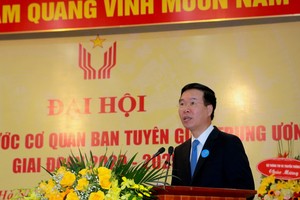 黨中央政治局委員、黨中央書記、中央宣教部長武文賞