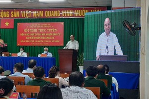 黨中央政治局委員、國家主席阮春福