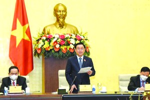 昨(23)日上午，國會召開全體會議表決通過2021-2026年任期政府組織架構《決議》。