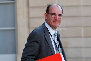 法國總理卡斯泰