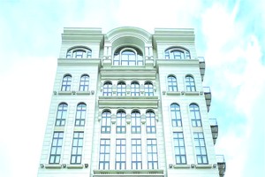 愛華二大酒樓作好恢復營業準備。