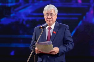 黨中央書記、越南祖國陣線中央委員會主席杜文戰