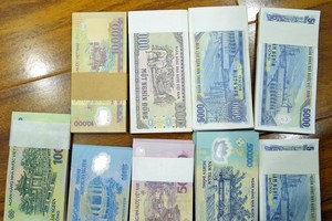 每逢新年來臨，新鈔市場又升溫。
