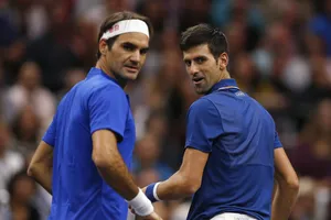 Novak Djokovic và Roger Federer