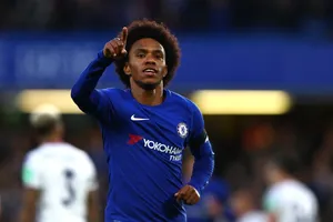 Willian ăn mừng sau pha ghi bàn vào lưới Newcastle