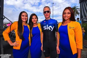 Chris Froome và đội đua Sky rất nổi tiếng tại Colombia