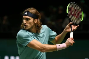 Stefanos Tsitsipas lại thua 