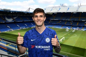 Christian Pulisic ra mắt ở sân Stamford Bridge