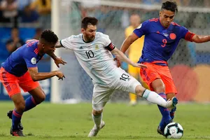 Messi có nguy cơ bị loại sớm nếu để thua trong trận sinh tử chiến