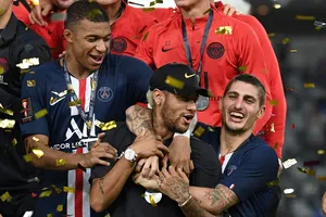 Neymar trên bục nhận giải