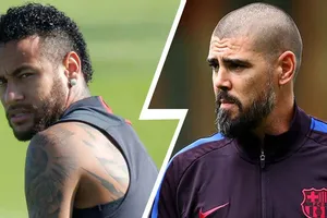 Valdes (phải) và Neymar