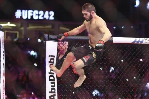 Khabib là Vua của làng MMA với thành tích 28 trận bất khả chiến bại