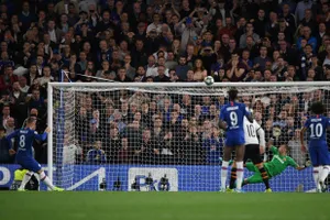 Cú sút phạt đền trượt của Barkley