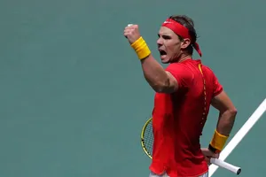 Nadal ra sân, mang lại niềm tin chiến thắng cho Tây Ban Nha