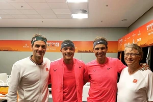 Roger Federer, Rafael Nadal và Bill Gates ở Laver Cup 2019