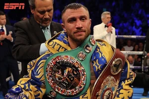 Lomachenko chỉ còn thiếu mỗi đai IBF, nhưng vẫn muốn thượng đài với Mayweather