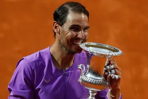 Nadal lên ngôi lần thứ 10 ở Rome