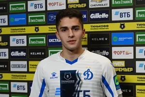 Zakharyan - Ngôi sao mới nổi của nước Nga và RPL