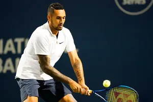 Kyrgios tiếp tục bị loại sớm