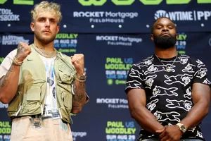 Jake Paul sẽ đấu Tyrone Woodley vào ngày mai