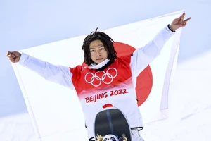 Ayumu Hirano