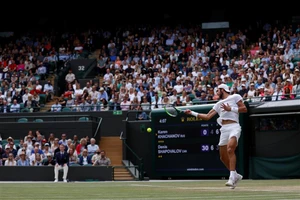 Khachanov ở Wimbledon 2021, năm nay anh bị cấm cửa