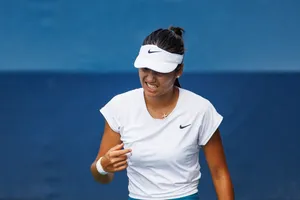 Raducanu rơi nước mắt trong buổi tập gần nhất