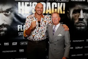 Fury và ông bầu Warren