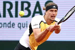 Zverev tiếp tục giành chiến thắng