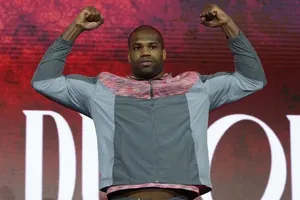 Dubois sẵn sàng đấu Usyk