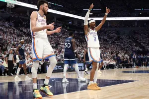 Niềm vui của các cầu thủ Thunder