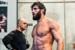 Tsarukyan muốn thách thức "vương triều" của Topuria